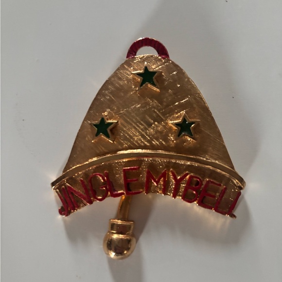 Festive Christmas Pin - Picture 2 of 5